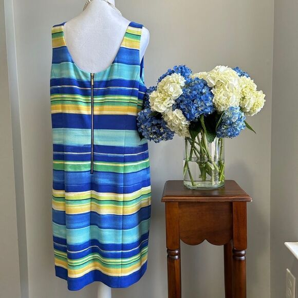 EUC Pappagallo Sheath dress - Picture 4 of 6